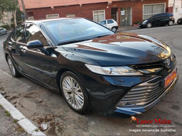 LOTE 005 - Toyota Camry XLE 3.5 BLINDADO Aut 2018/2019 