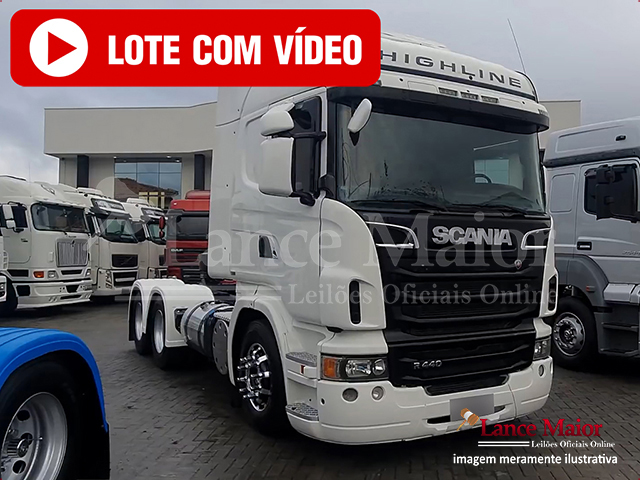 LOTE 010 - Scania R-480 A 6X4 Highline 2p 2013