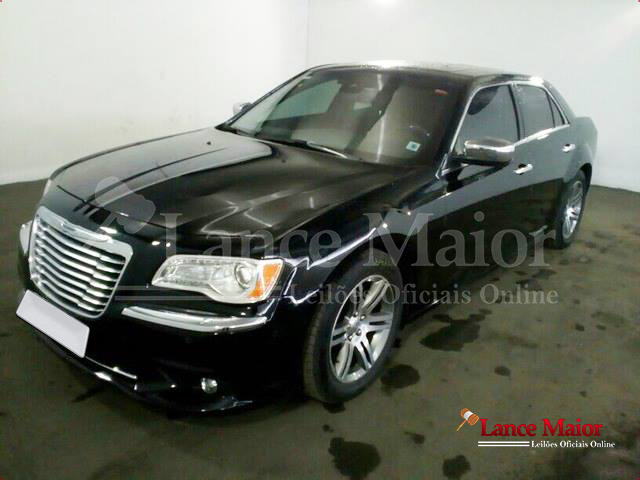 LOTE 001 - Chrysler 300C 3.6 V6 2015