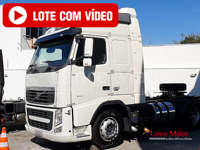 LOTE 002 - Volvo Fh-460 6X2 2P 2014