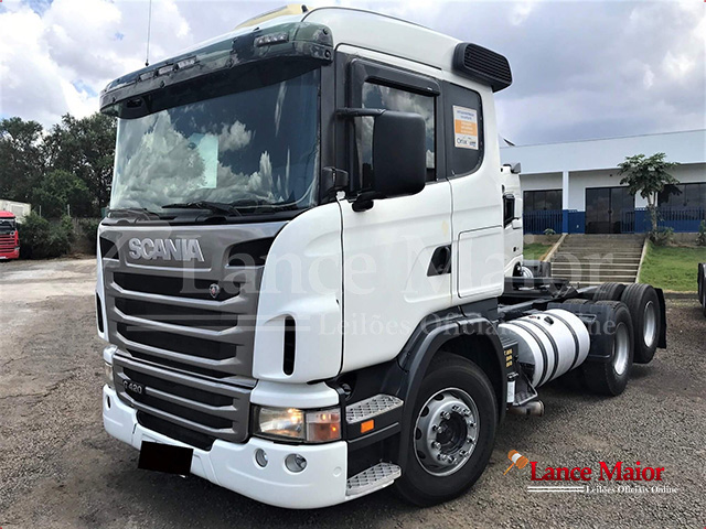 LOTE 016 - SCANIA G-420 ANO 2010 6X2