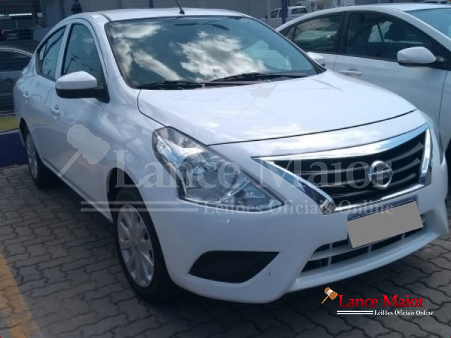 LOTE 031 - NISSAN VERSA 1.0 12V FLEX 19/19