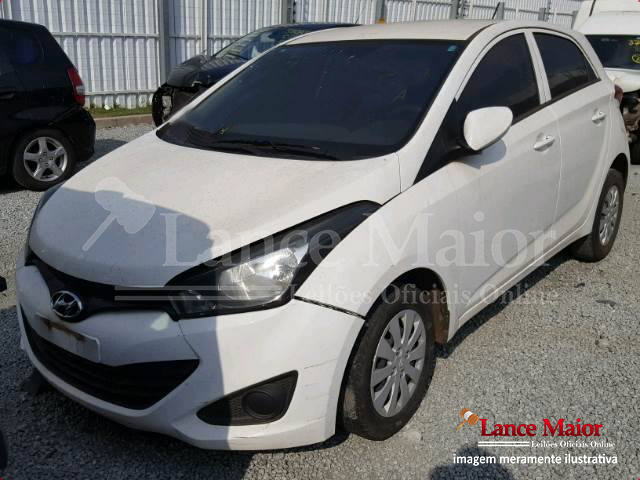 LOTE 034 - Hyundai HB20 1.0 Comfort Plus 2015